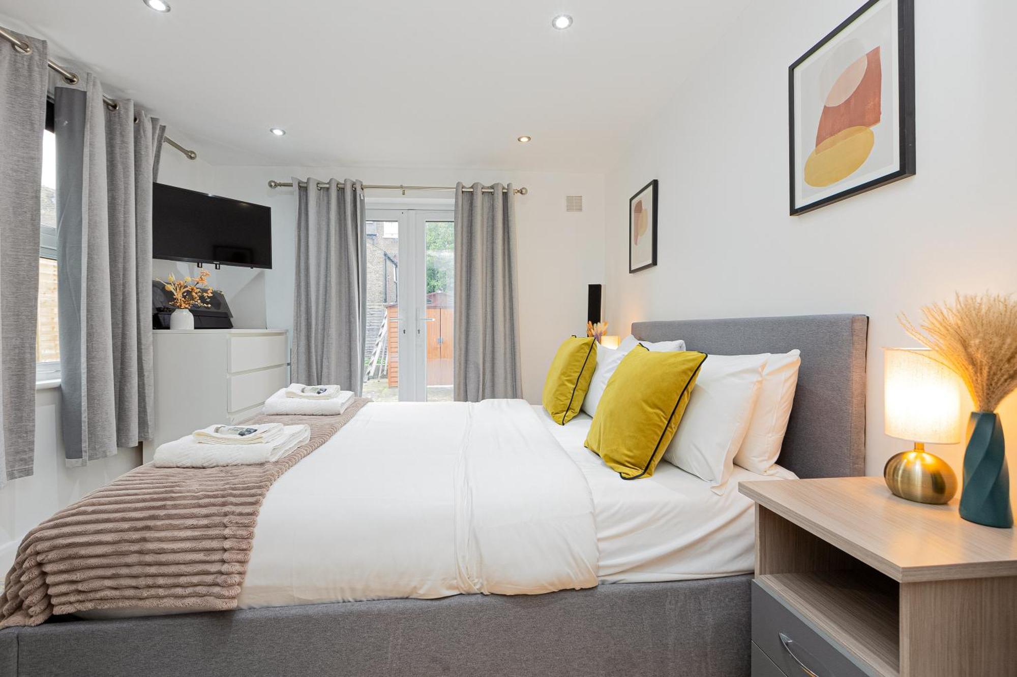 2br Flat W Garden In Wandsworth, 7min Tube * London