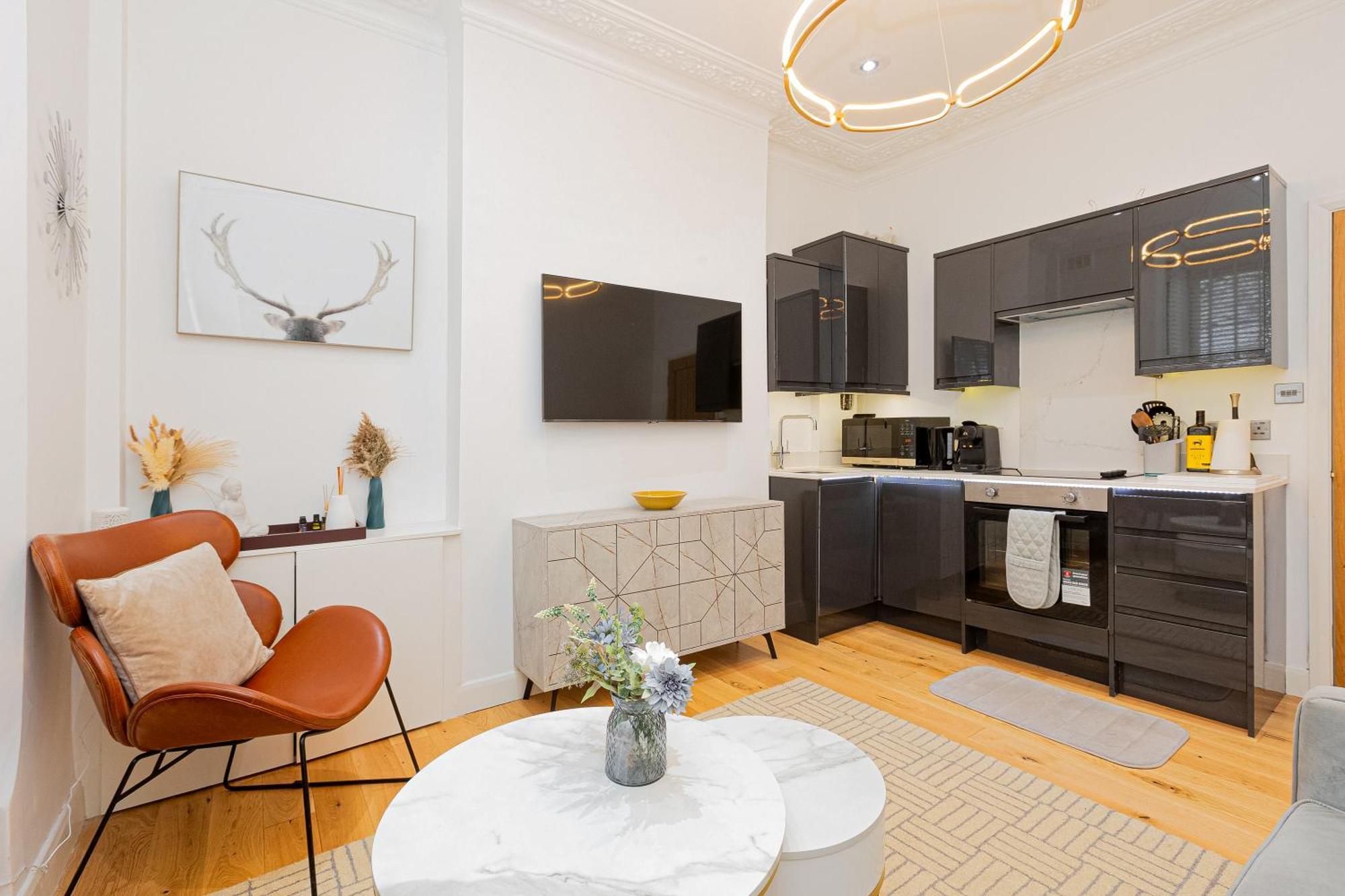 2br Flat W Garden In Wandsworth, 7min Tube Londra
